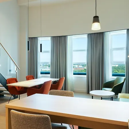Hotel By Marriott