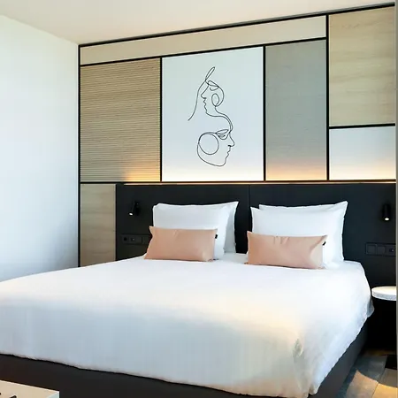 By Marriott 4*